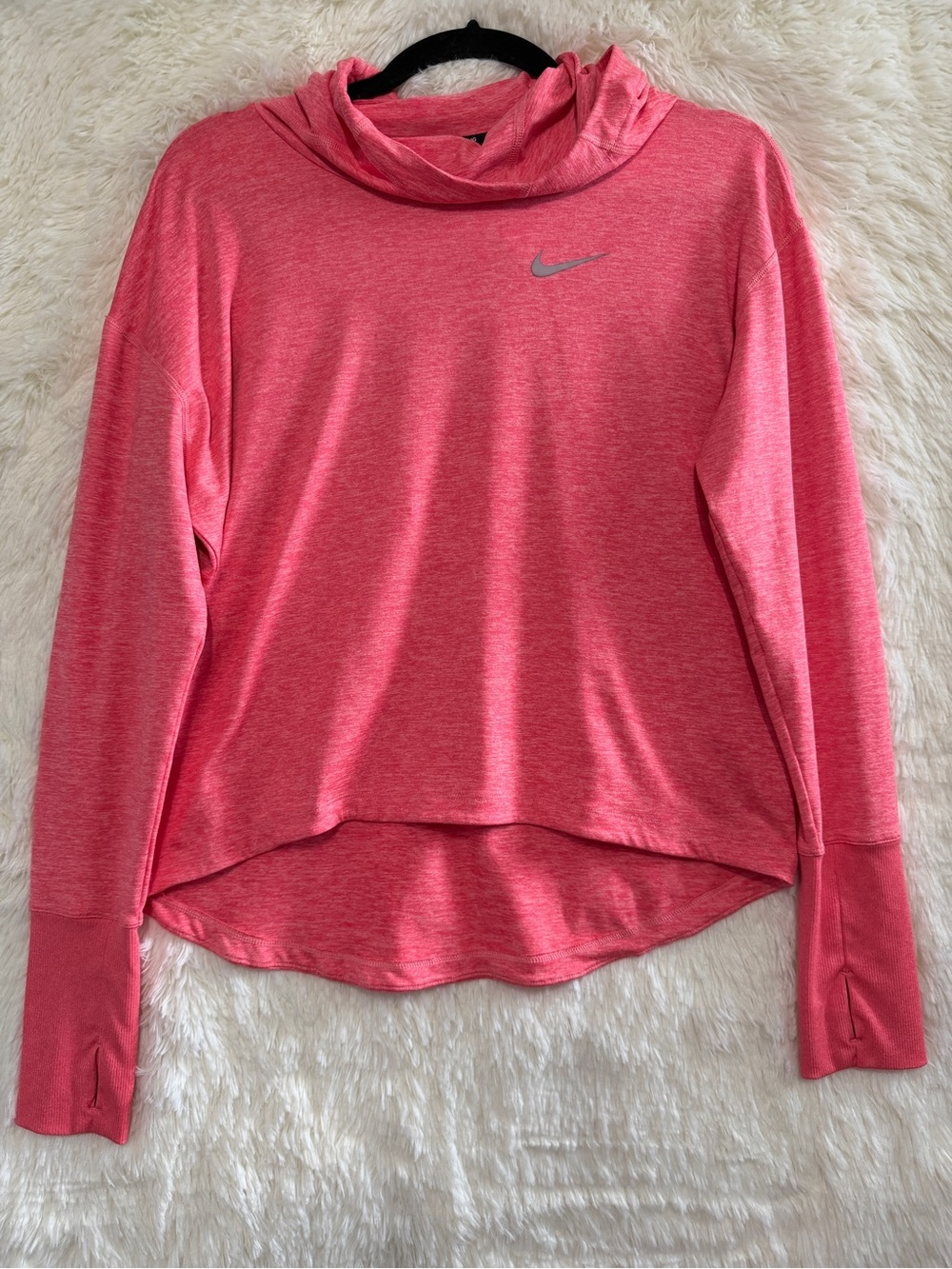 Nike Womens Elmnt Dri-Fit Running Hoodie Size M Coral Long Sleeve Top Thumbholes